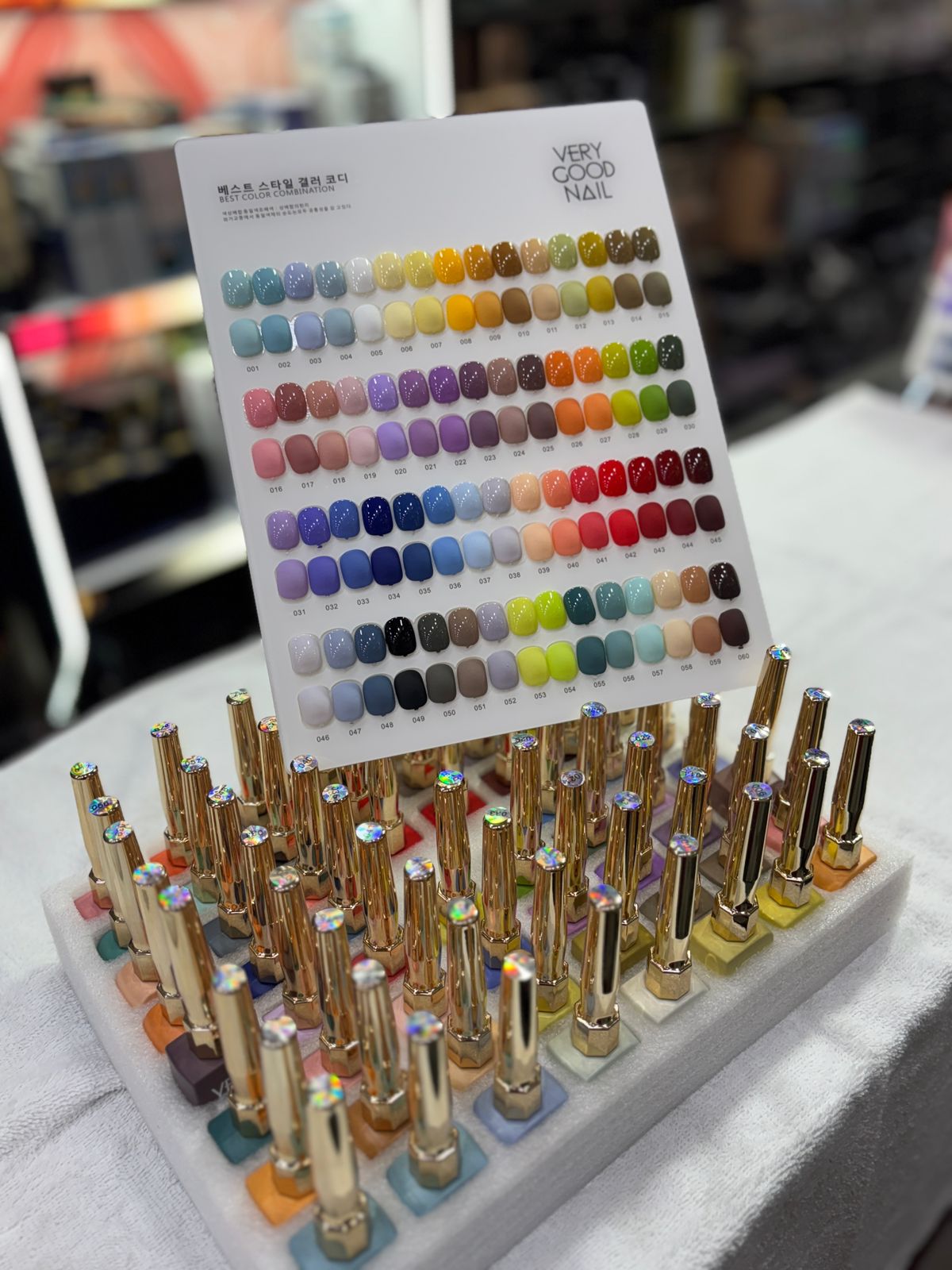 VERY GOOD NAIL PAINT 60 PC SET 1