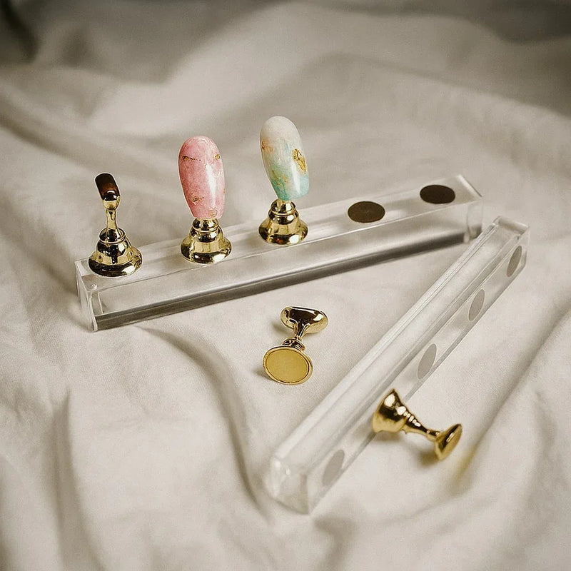 SHILLS PROFESSIONAL NAIL STAND